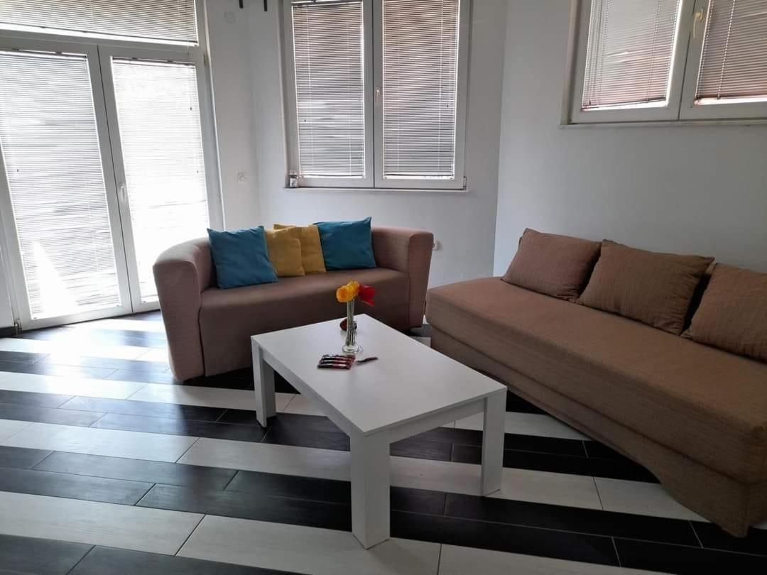 Apartment Nikoloski- Ohrid view 3