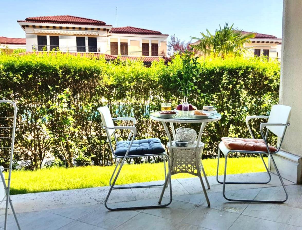 Lovely 1BD Apartment in a Luxury Resort in Sozopol by Flat Mаnаger view 2