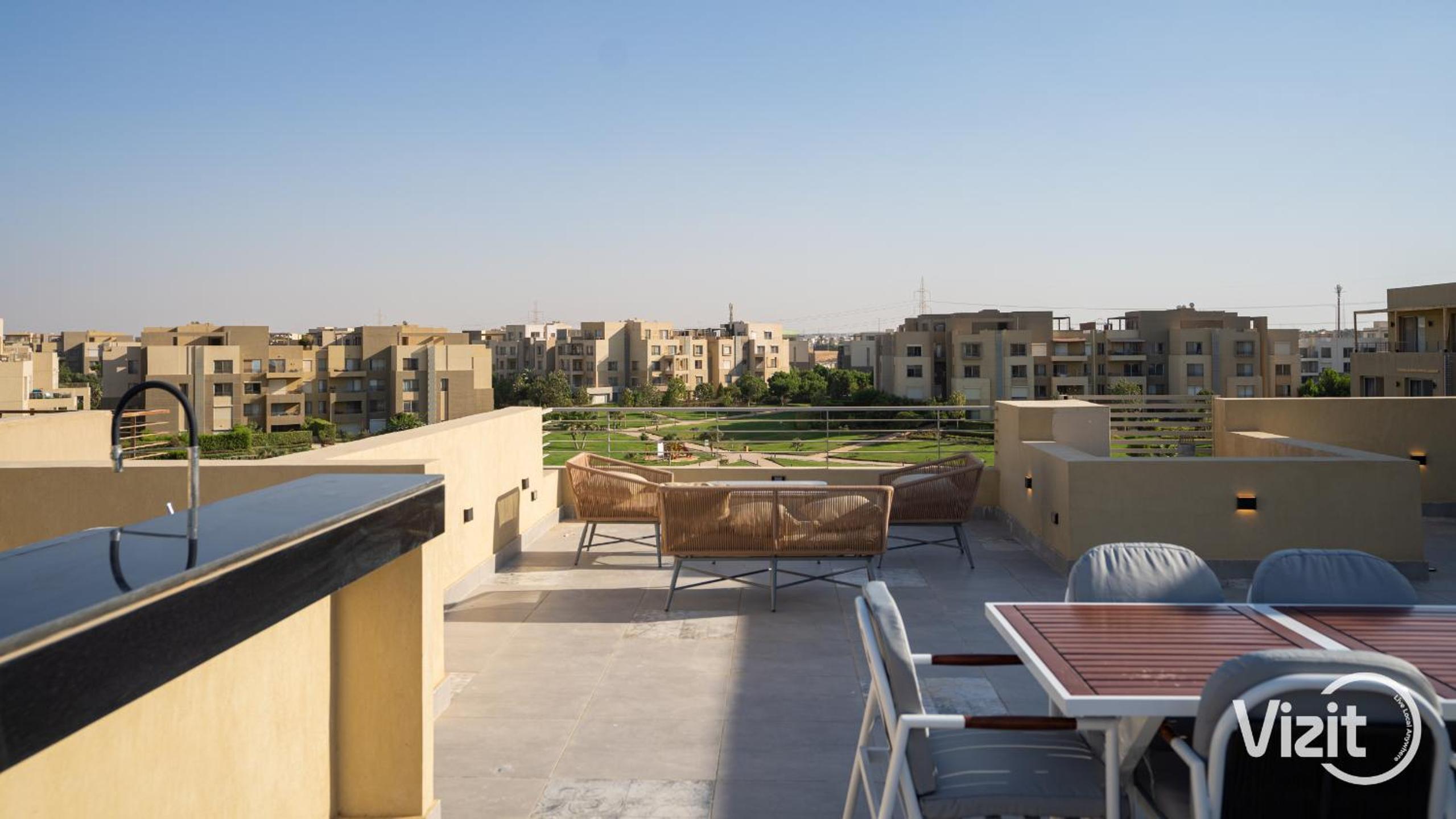 VIZIT Studio Near Arkan Plaza