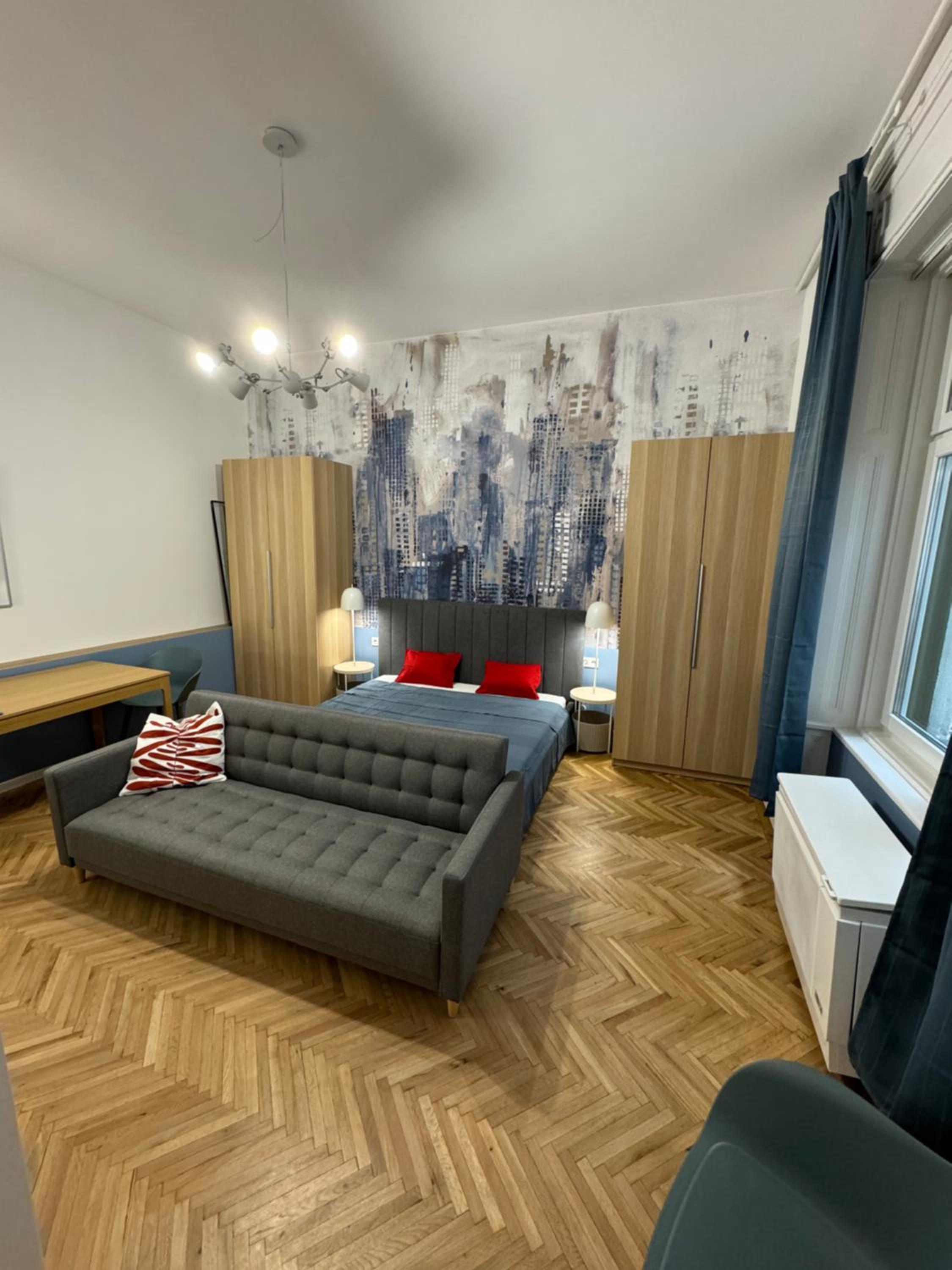 Designer Downtown Apartment