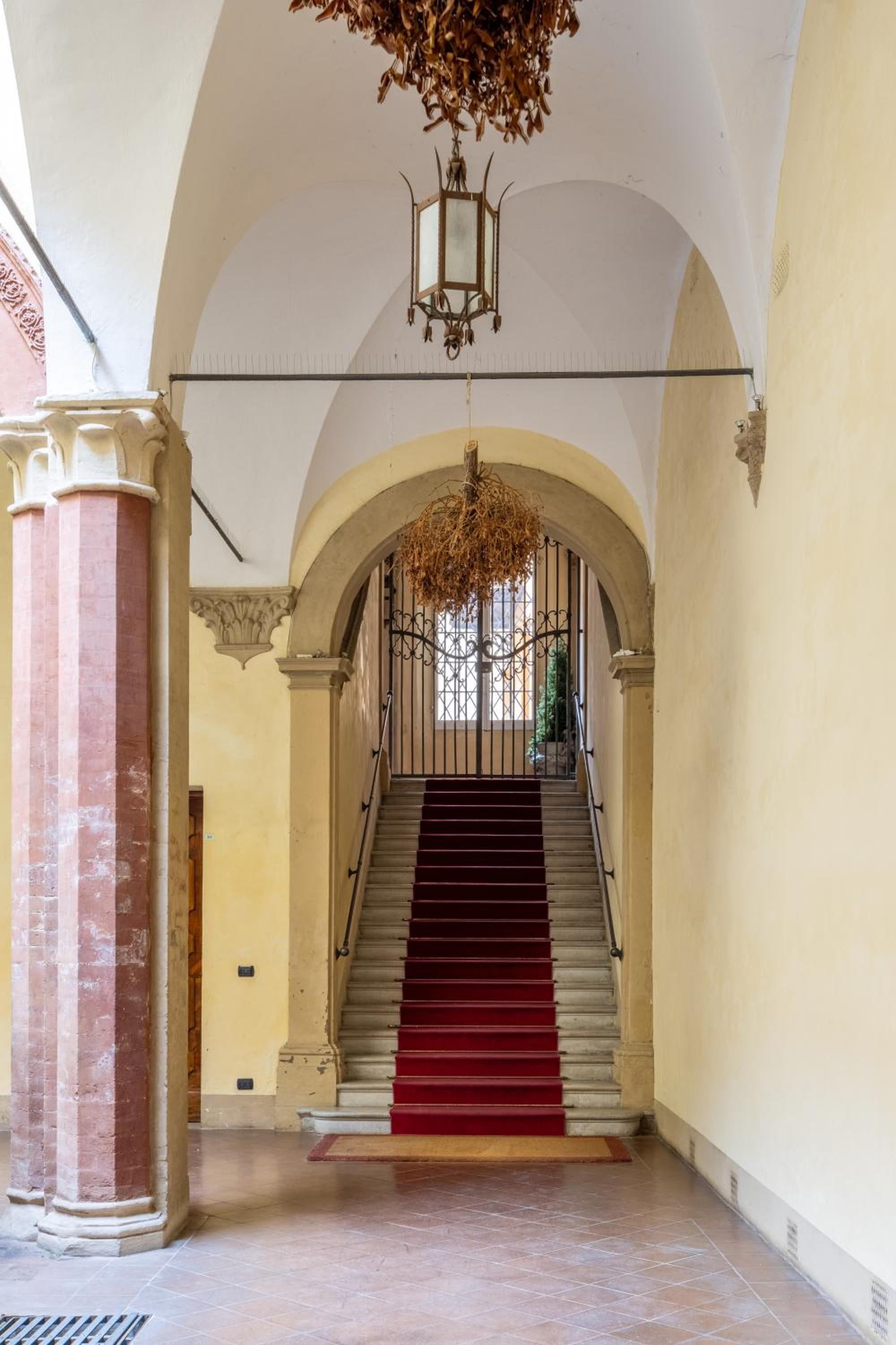 Dimora De' Poeti - 250 Square Meters Attic with Jacuzzi photo 3