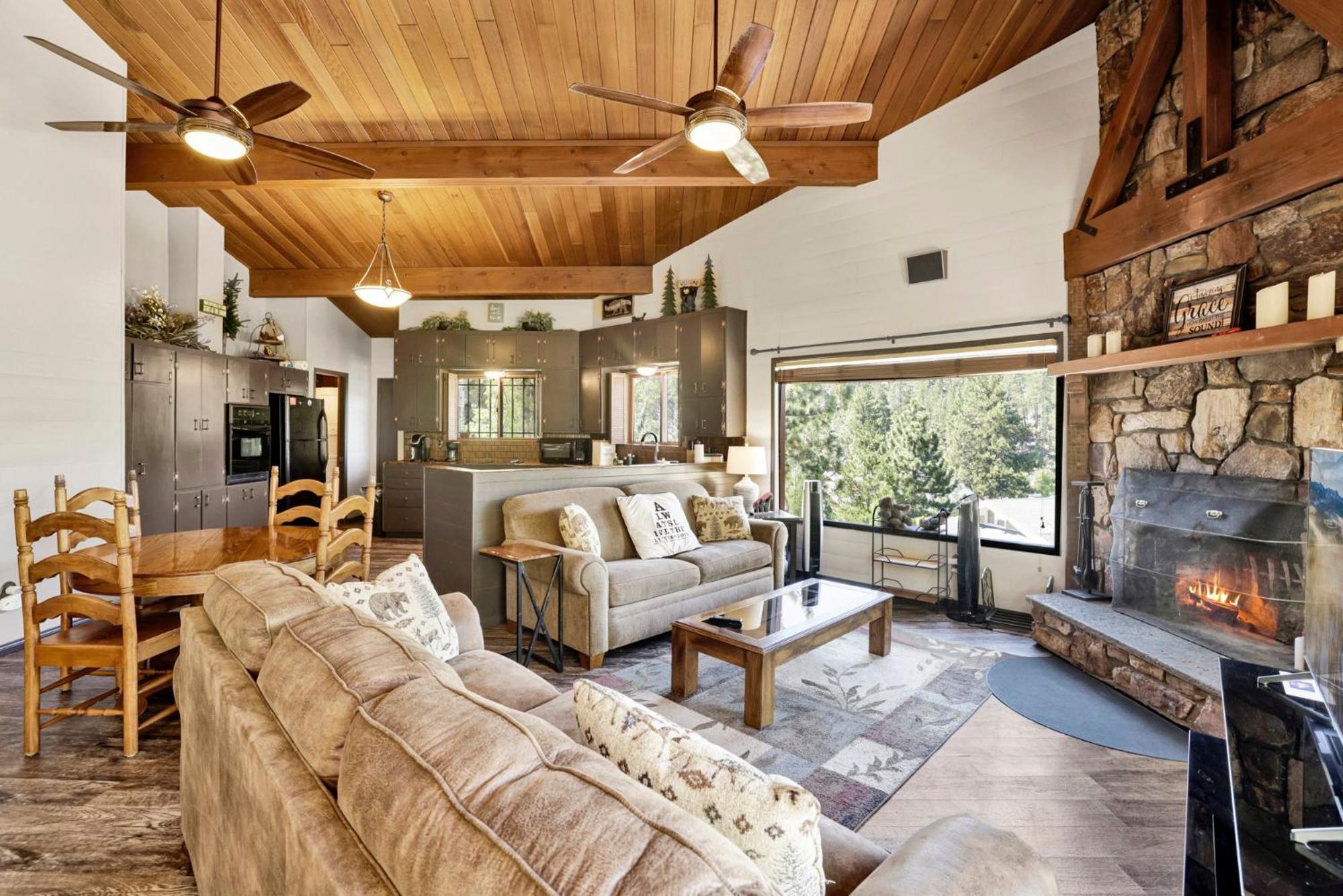Cove lakeview cabin #2064