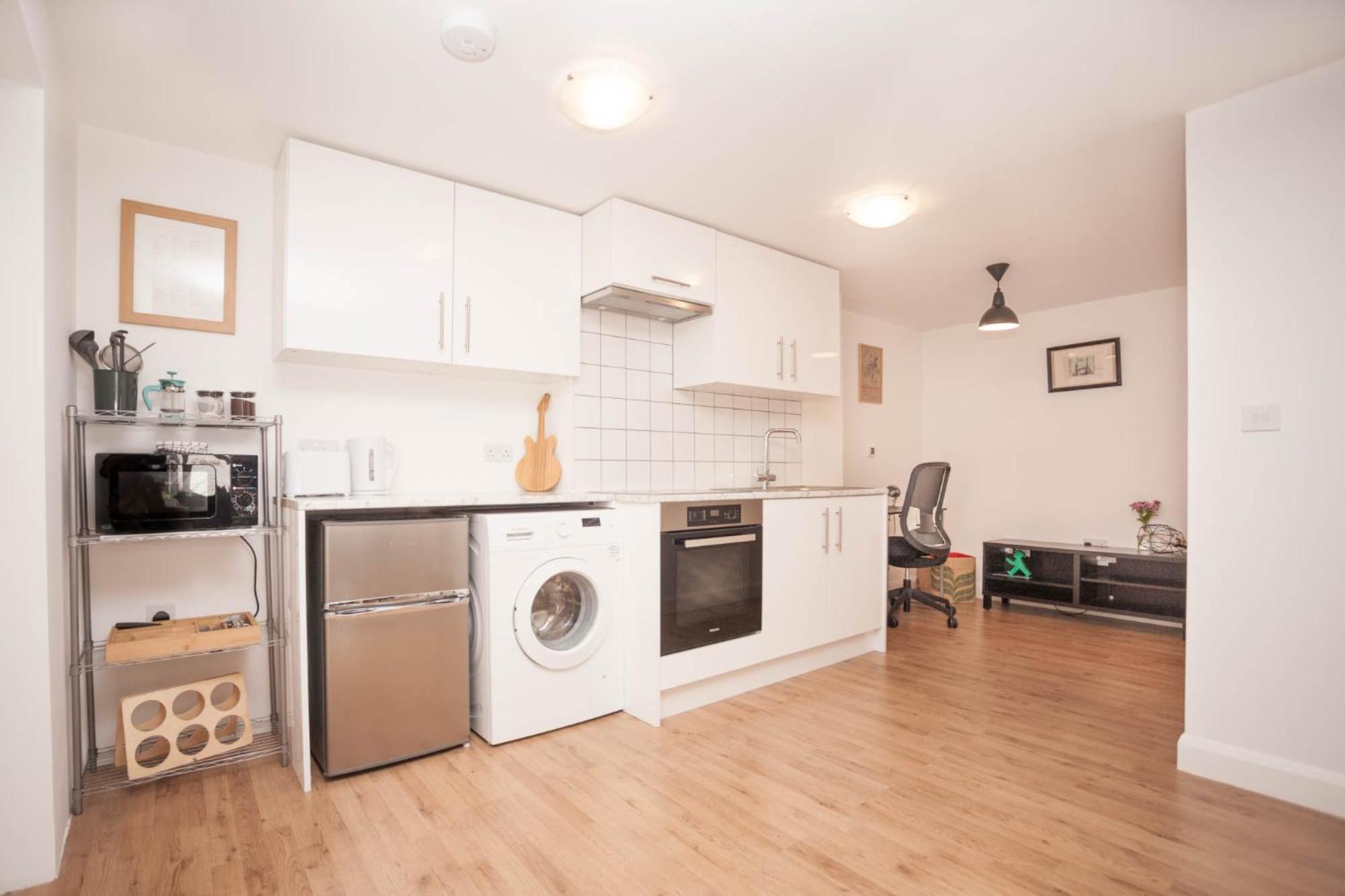Modern one bedroom flat in Central London