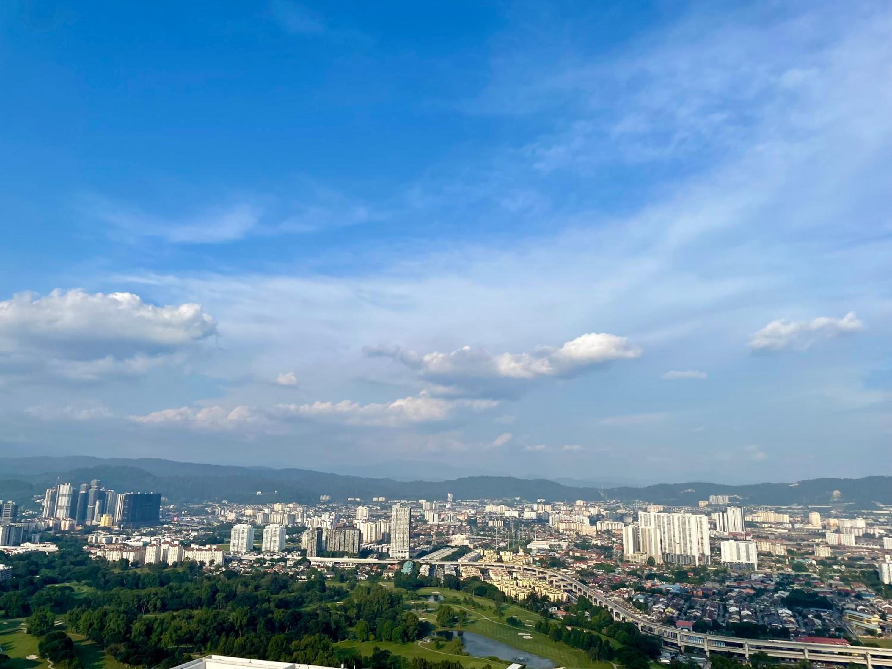 Agile Bukit Bintang TRX By Sky Suites