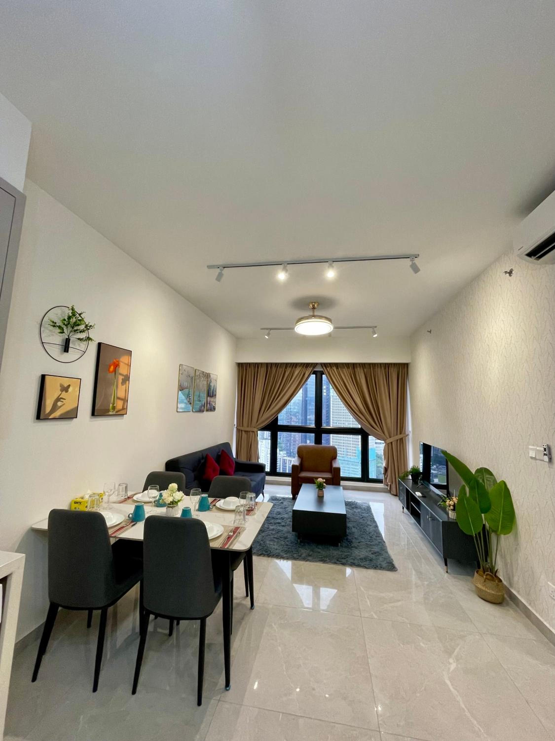 Agile Bukit Bintang TRX By Sky Suites