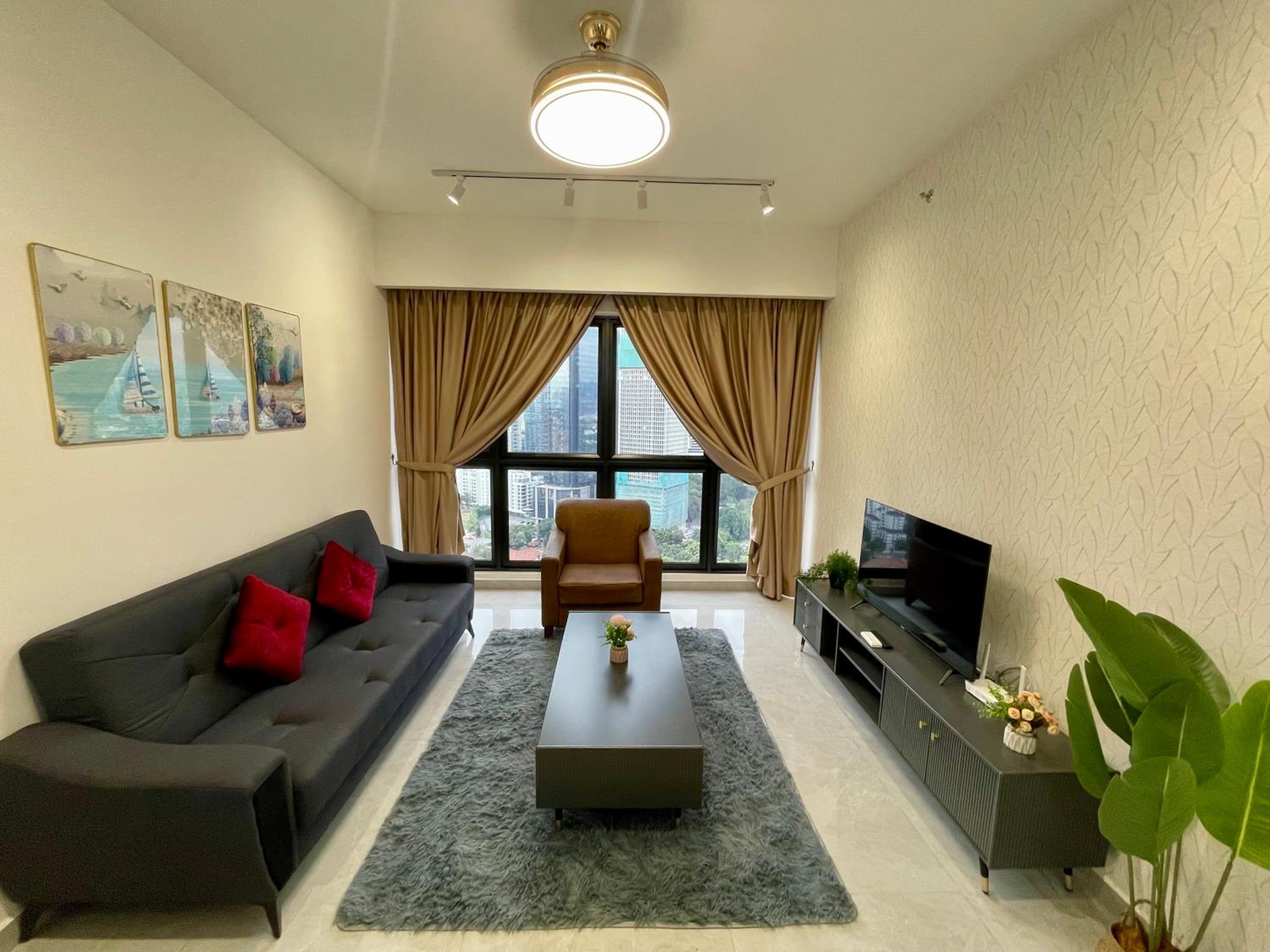 Agile Bukit Bintang TRX By Sky Suites
