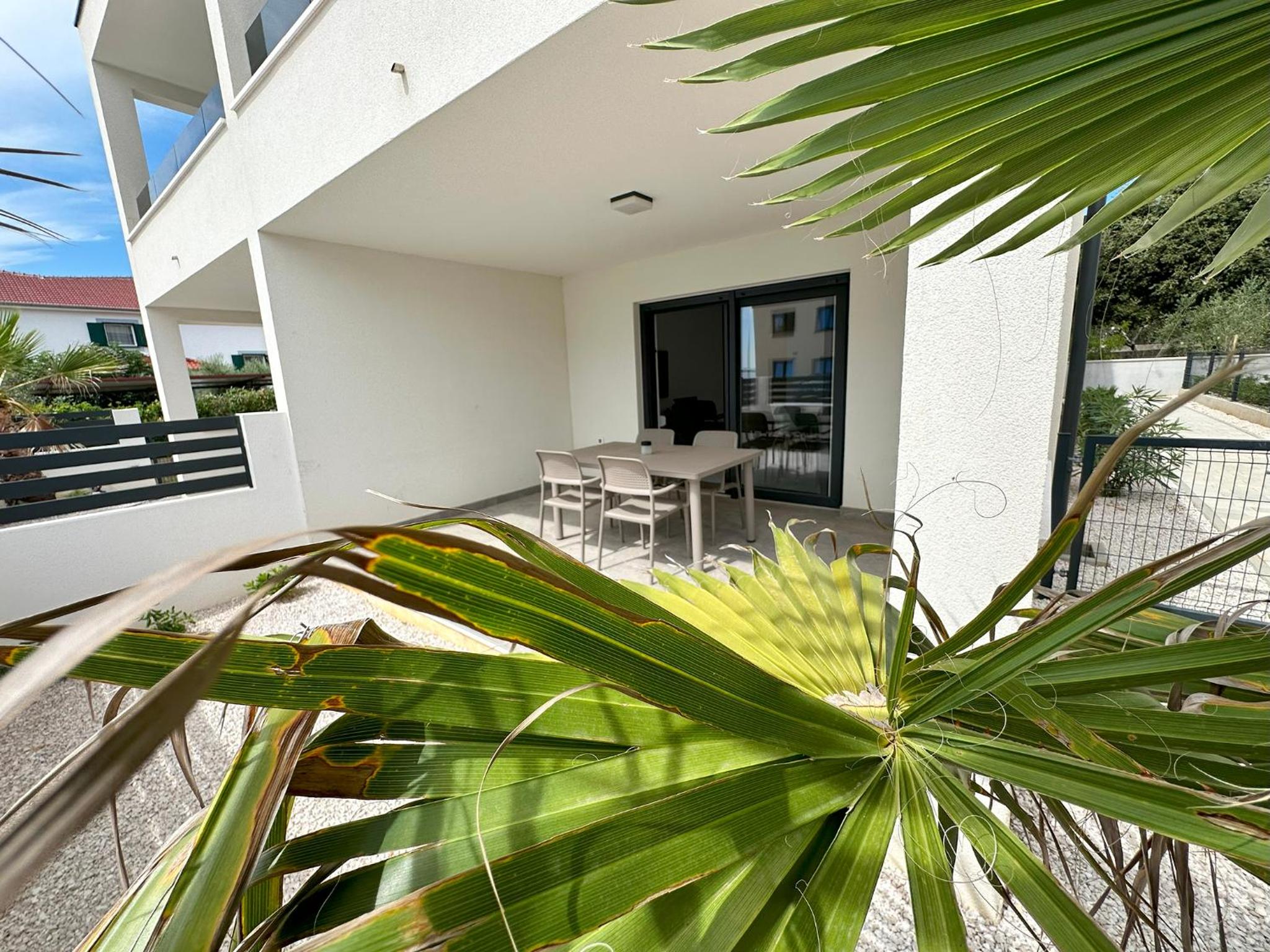 Beautiful new PalmTree Apartments view 2