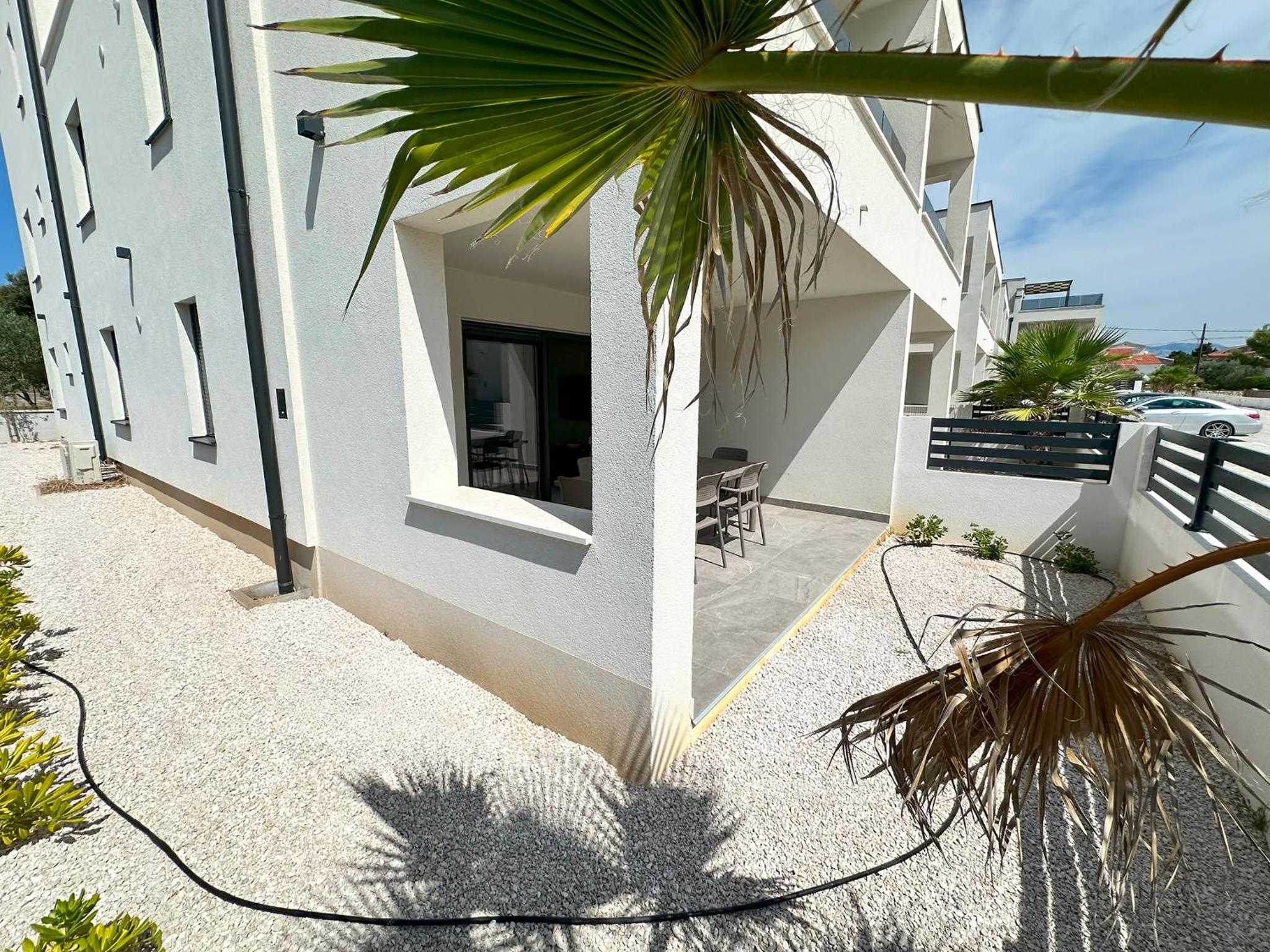 Photo 48