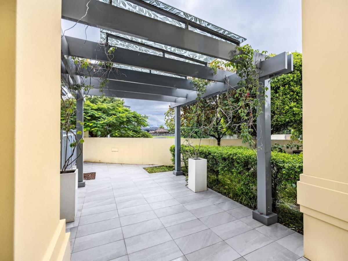Spacious Comfy 5 Bedroom Home near Sunnybank