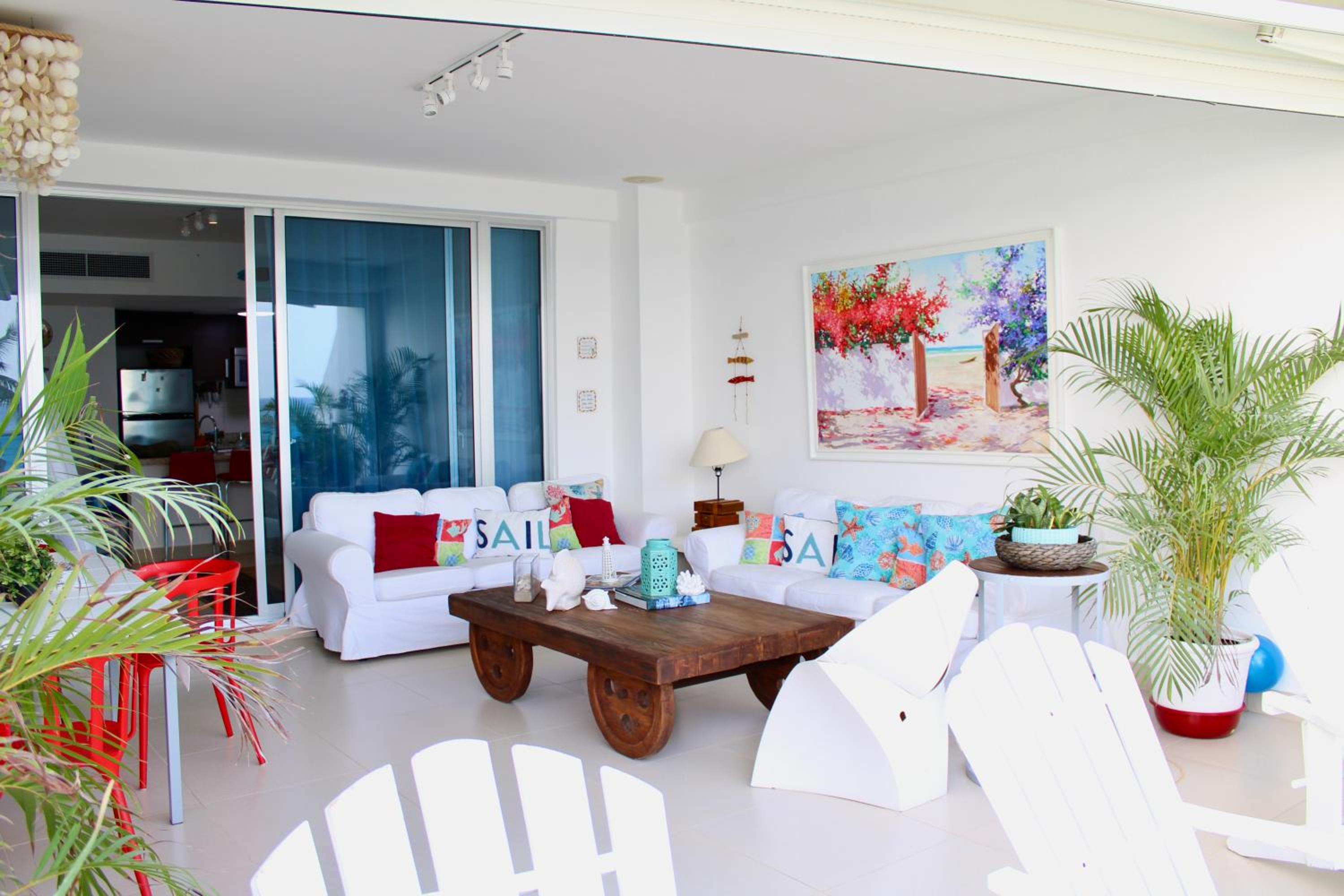 LasOlasTower-JuanDolio-2Br-3Bds-7Px-WiFi-HugeTerrace-SeaView view 3
