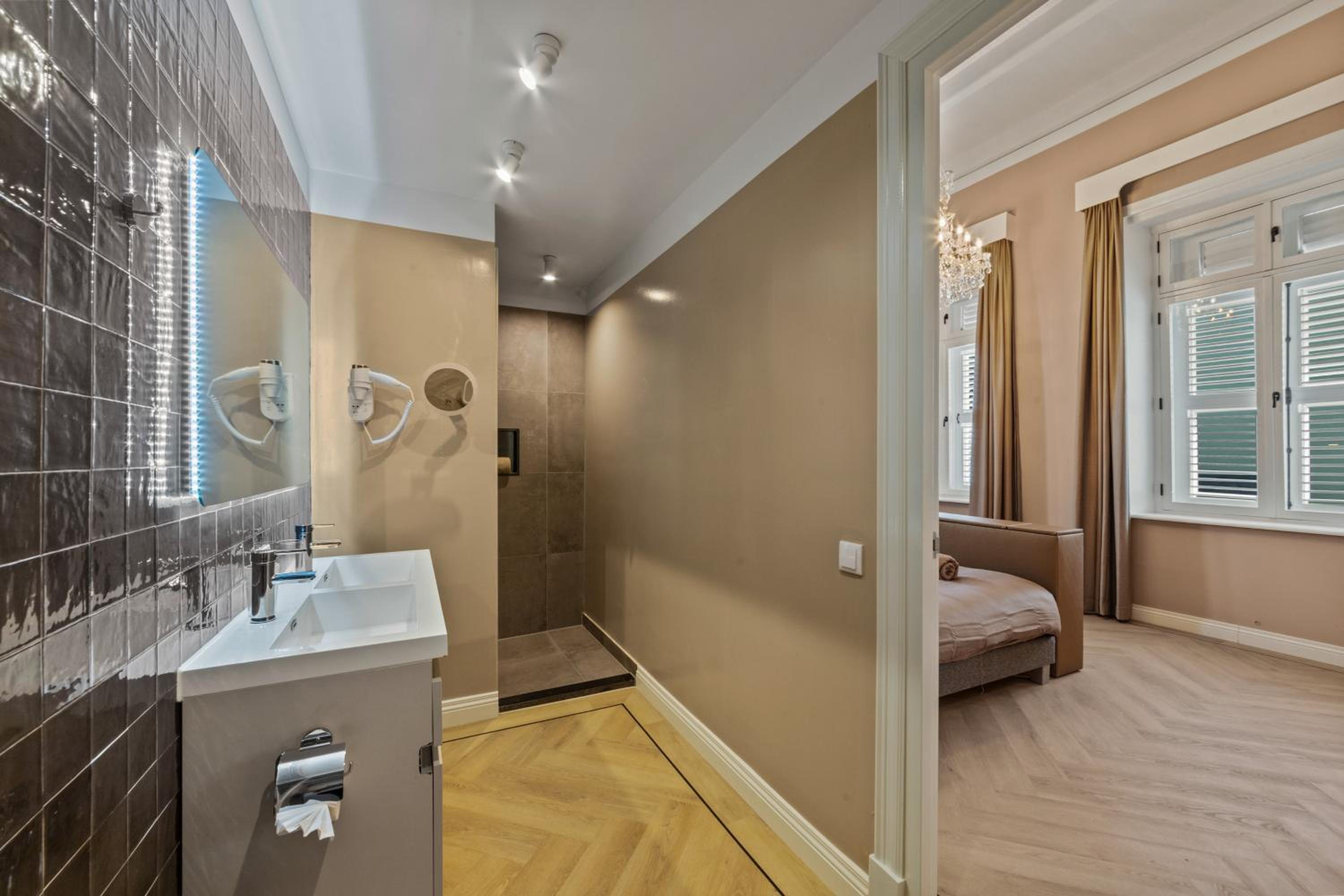 NEW! Landhuis Kranshi Willemstad