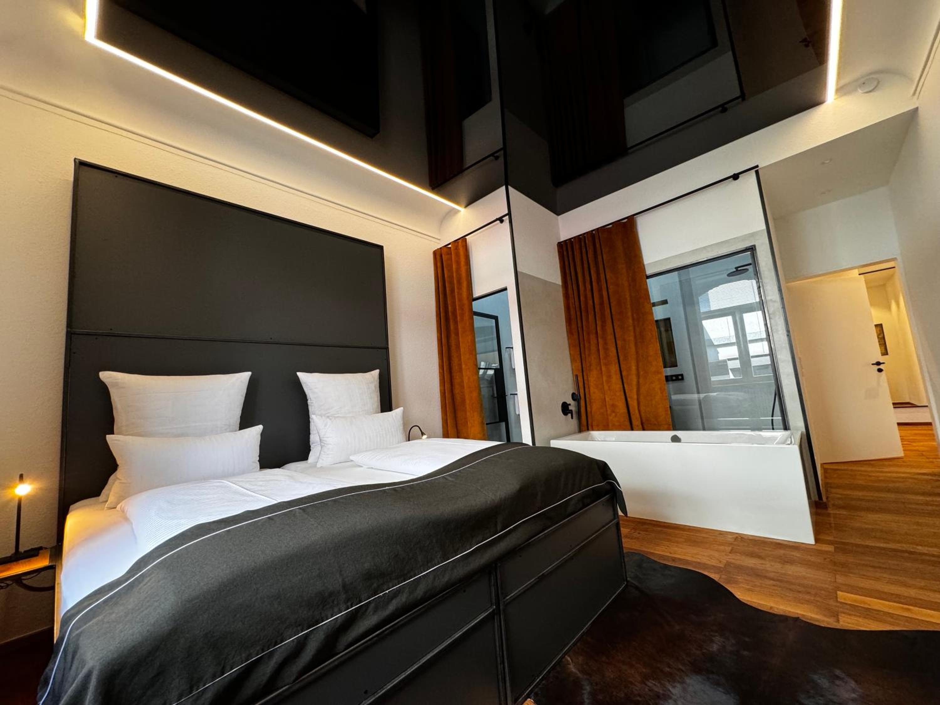 Historical Luxury Homes - Luxus Loft Wallstreet