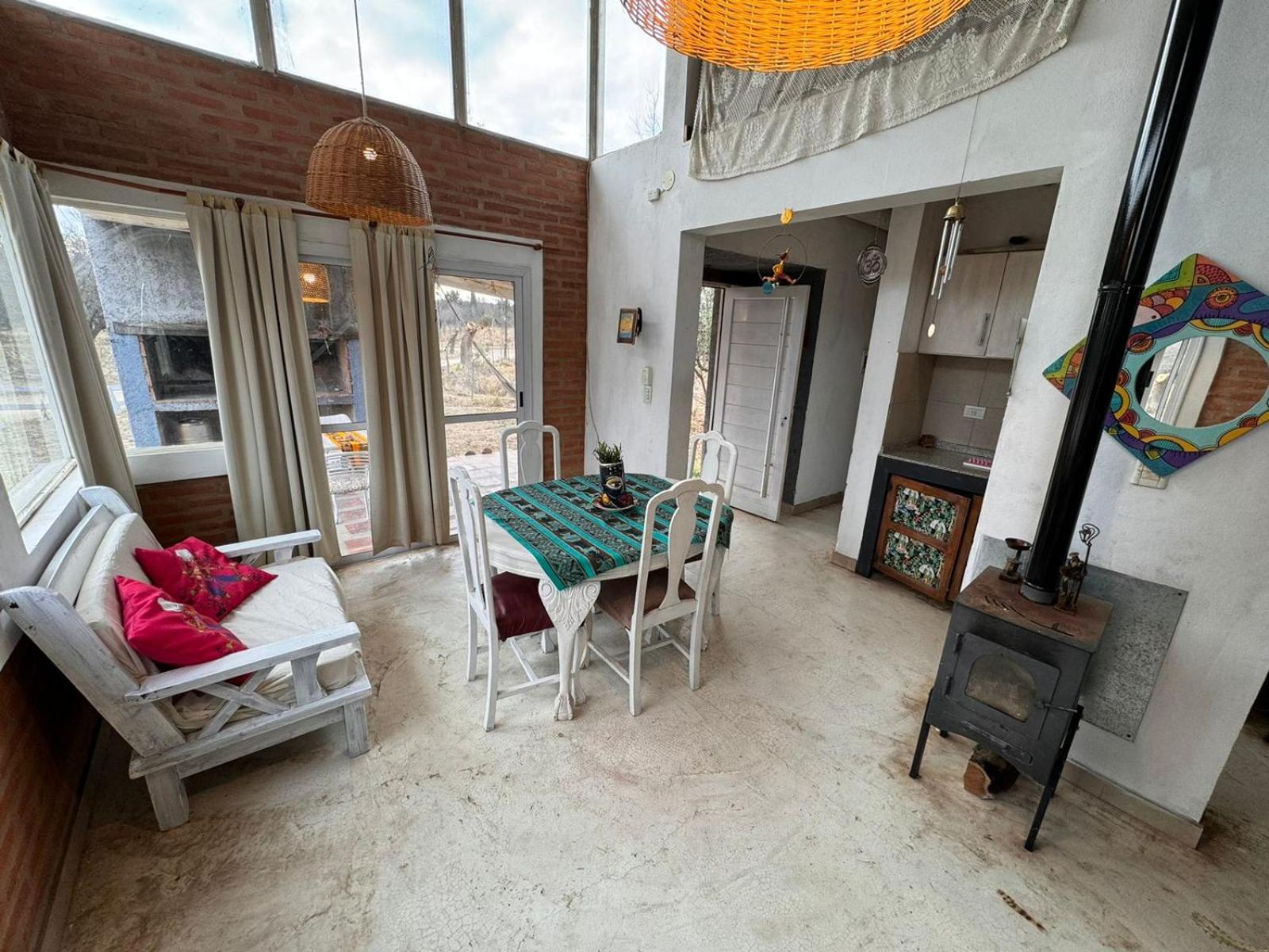 Cabaña Moderna y luminosa cerca del río