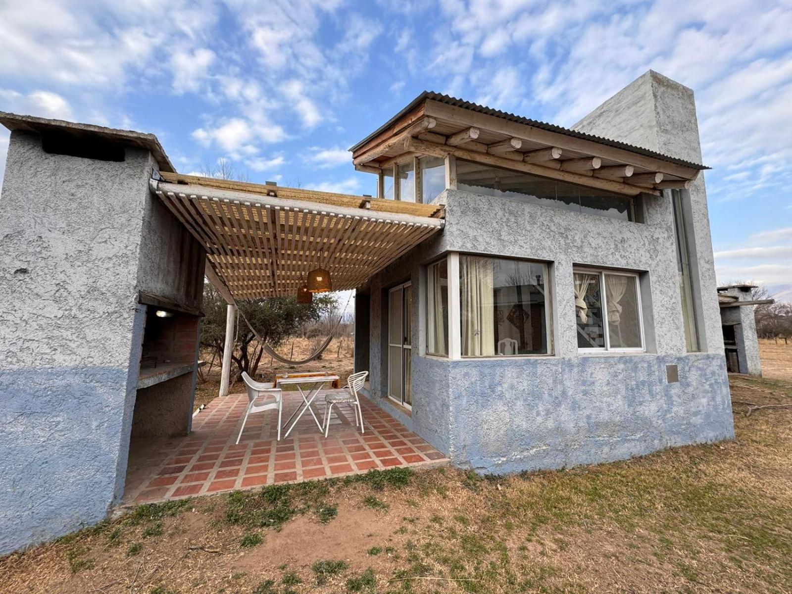 Cabaña Moderna y luminosa cerca del río