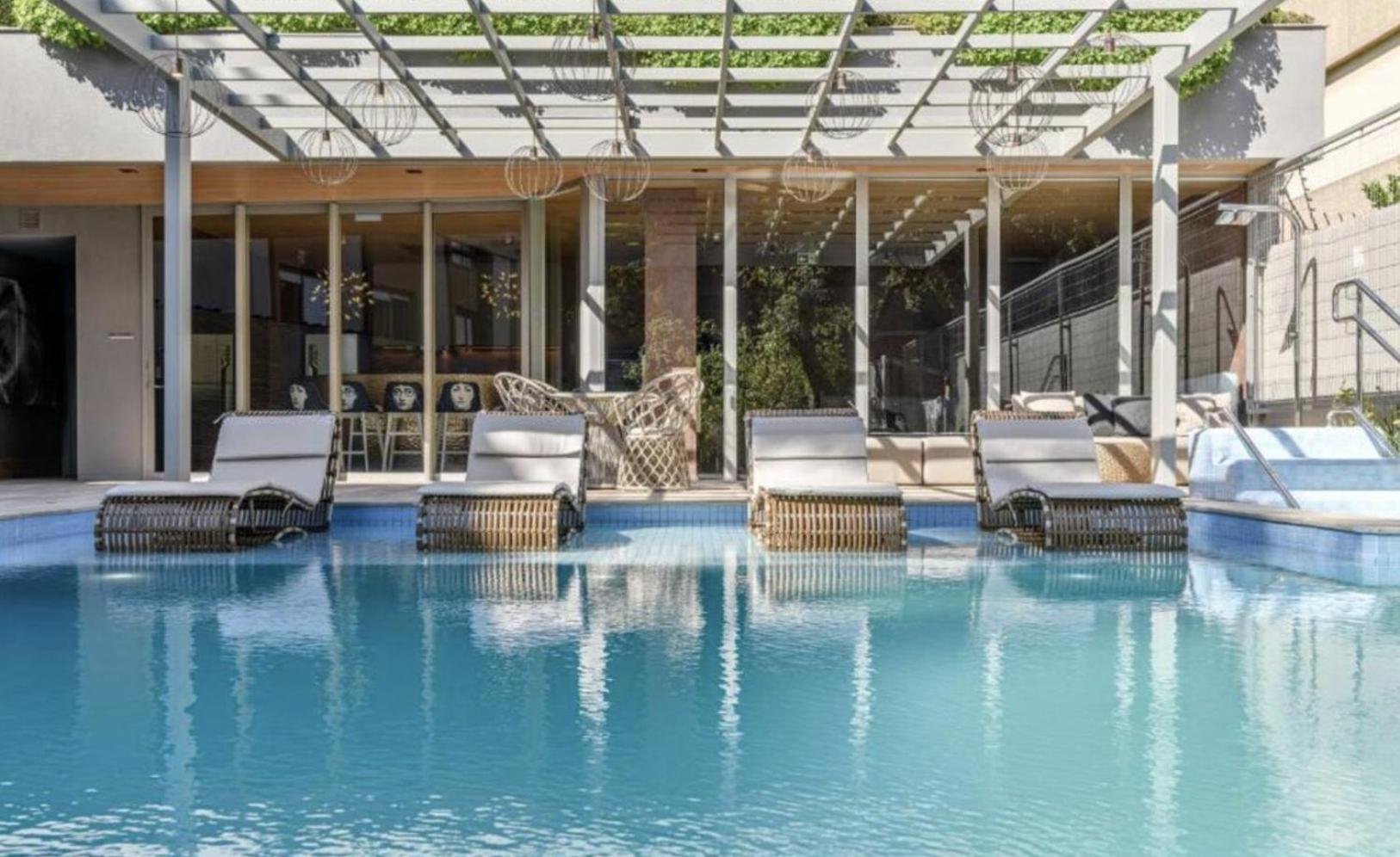 Inteiro Loft SUPER Luxuoso em Porto Alegre no Moinhos de Vento