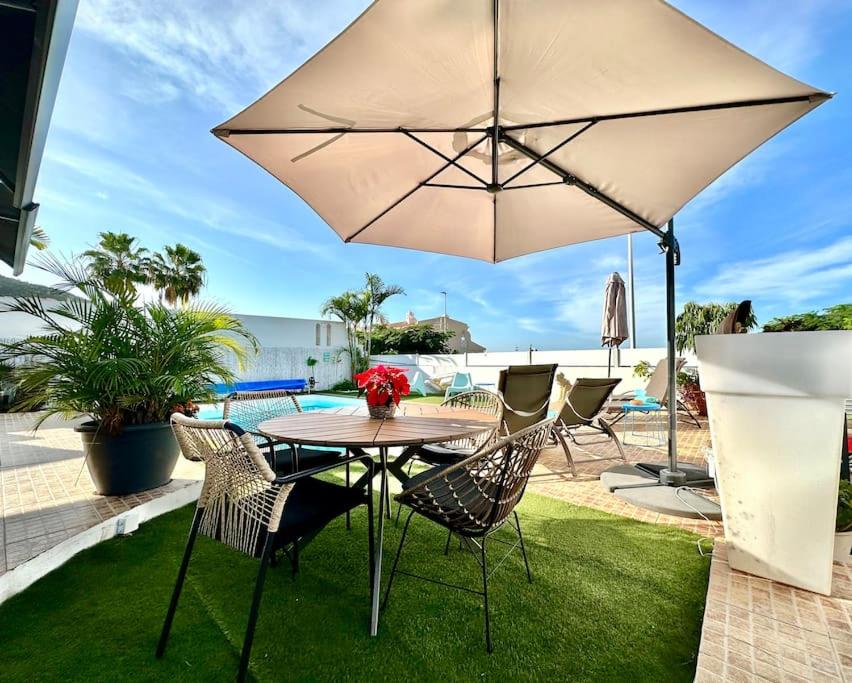 Bungalow apartment with private pool & ocean views photo 2