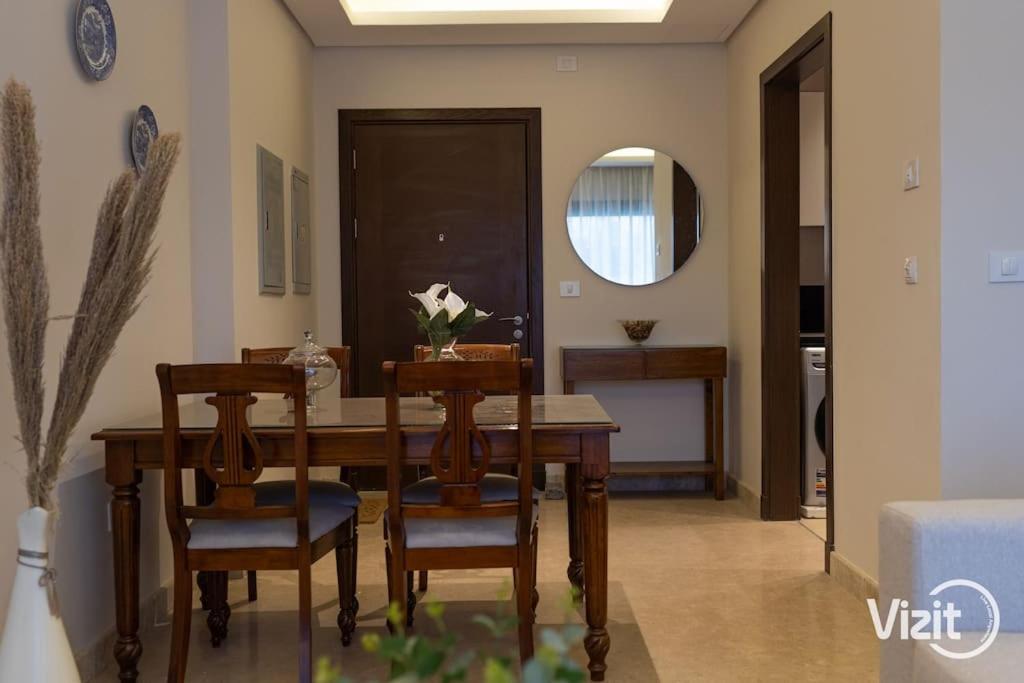 VIZIT 2BR in Zed Park view 2