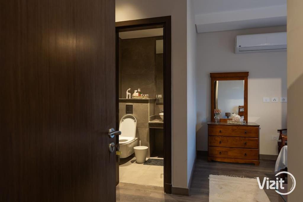 VIZIT 2BR in Zed Park view 4