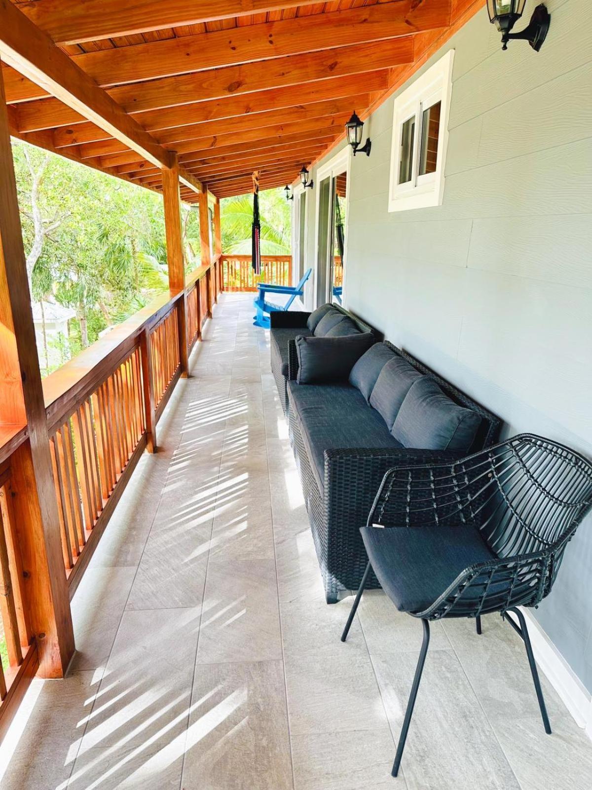 Blue Paradise House Roatan view 5