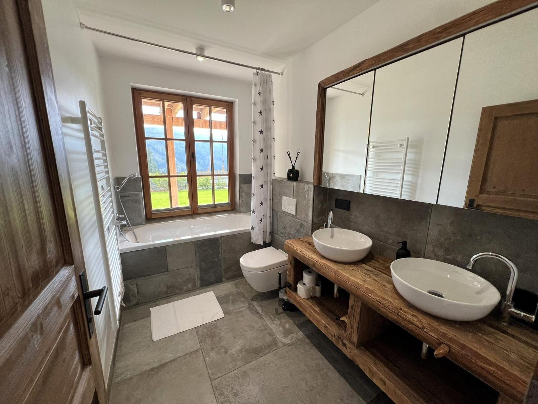 Sonnberg Chalet - Entspannung pur im Luxus Chalet mit Whirlpool-Sauna