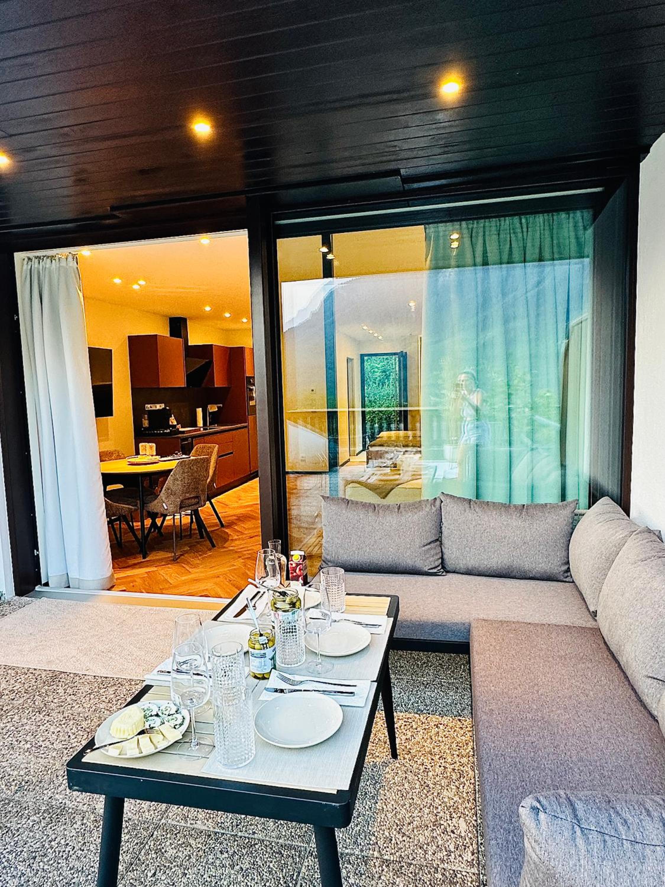Das Alpenzeit Appartement mit Just Private Terrasse