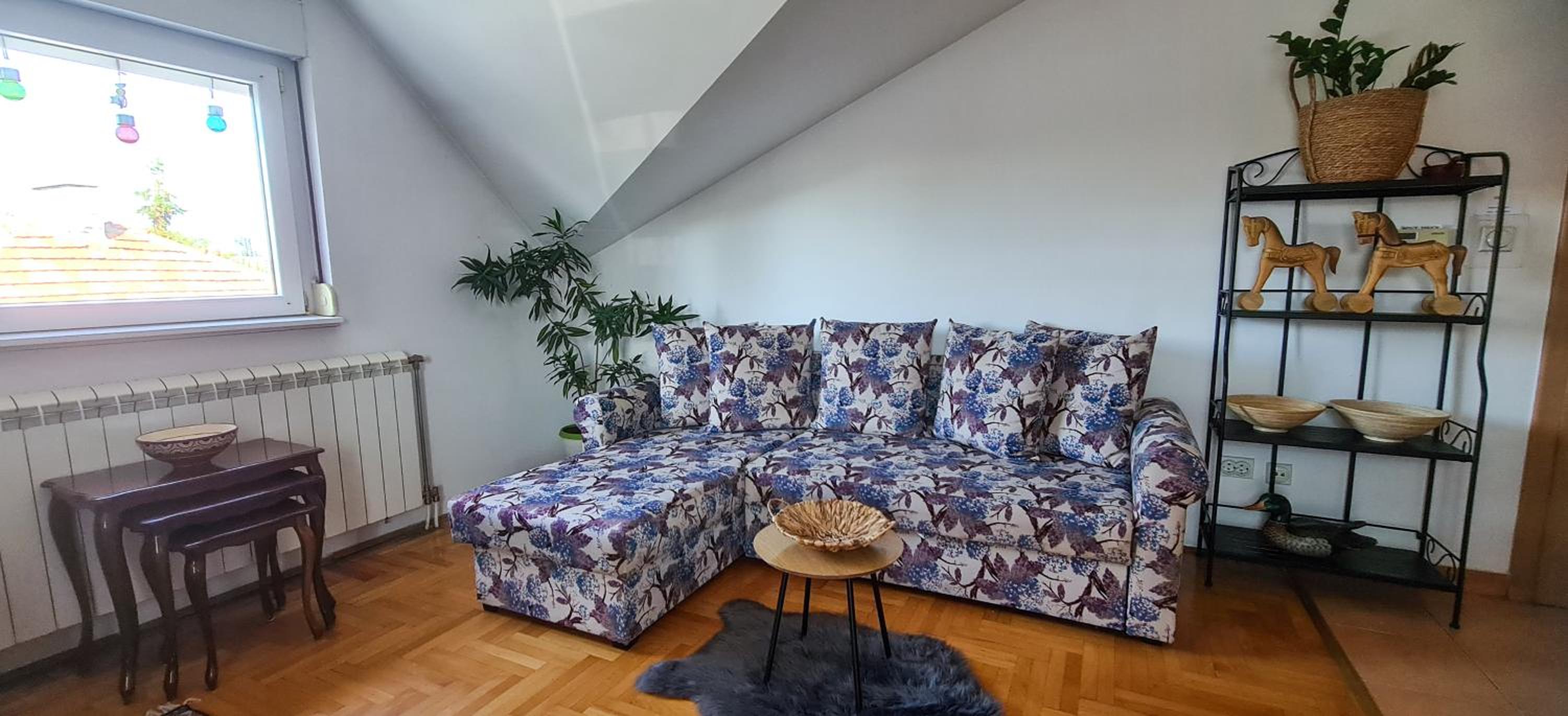 Dina cozy apartment view 2