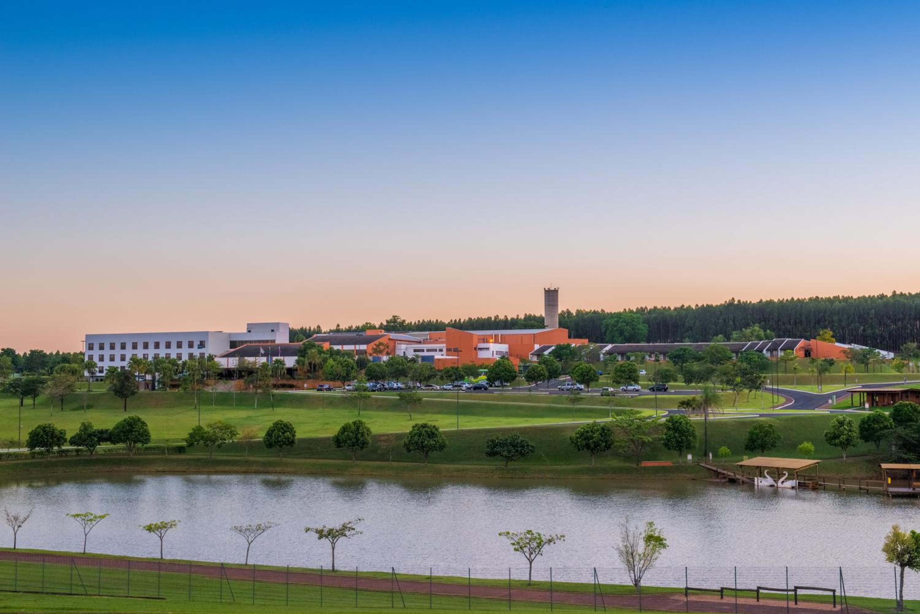 Hotel Blue Tree Thermas de Lins Resort - Image 1