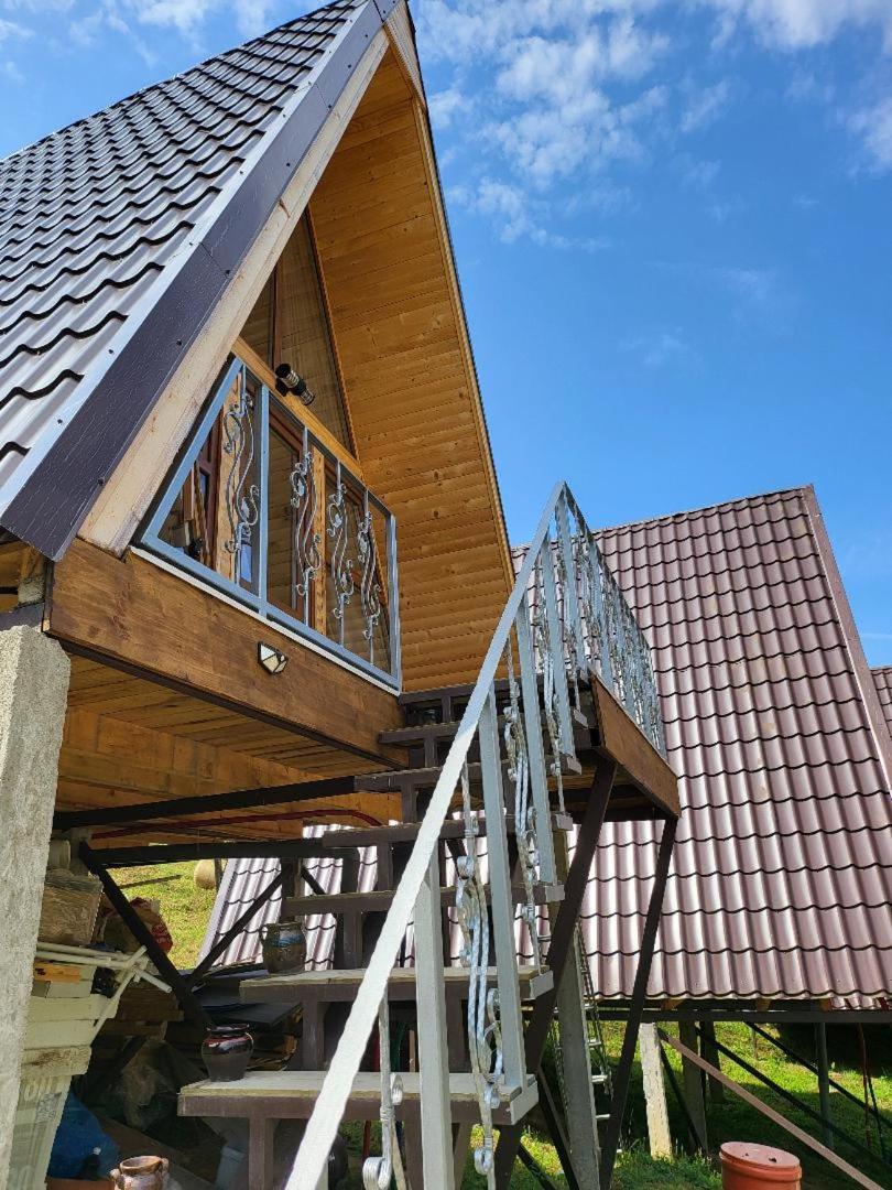 A-Frame Bella