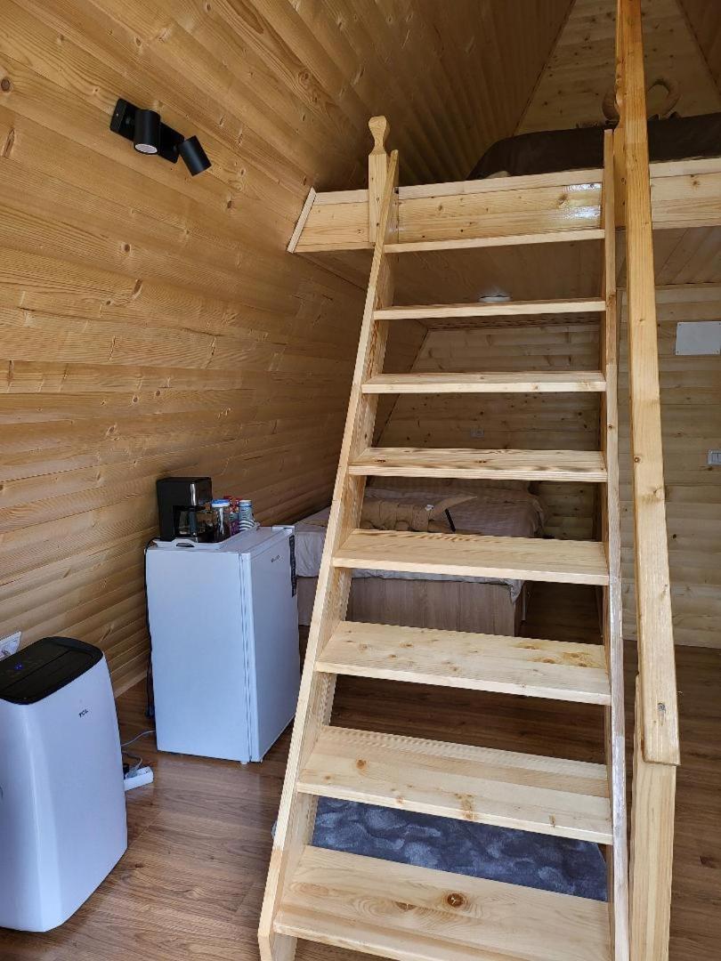 A-Frame Bella