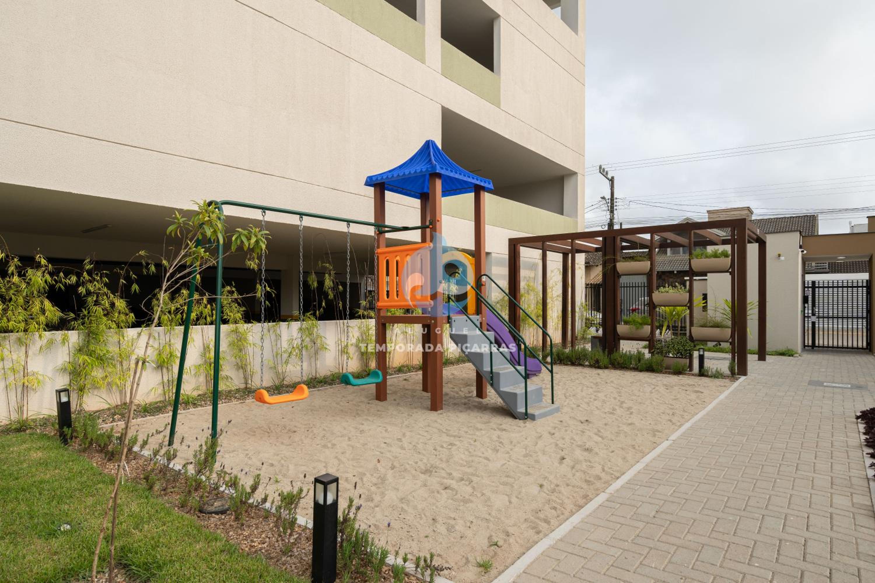 Aptos com 2 Quartos Piscina Churrasqueira Wi-Fi Ar Condicionado Vaga de Garagem a 500m Praia Ideal para Famílias ou Amigos Reserve Agora
