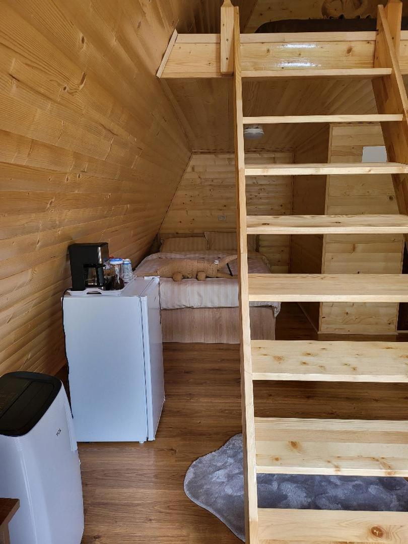 A-Frame Bella