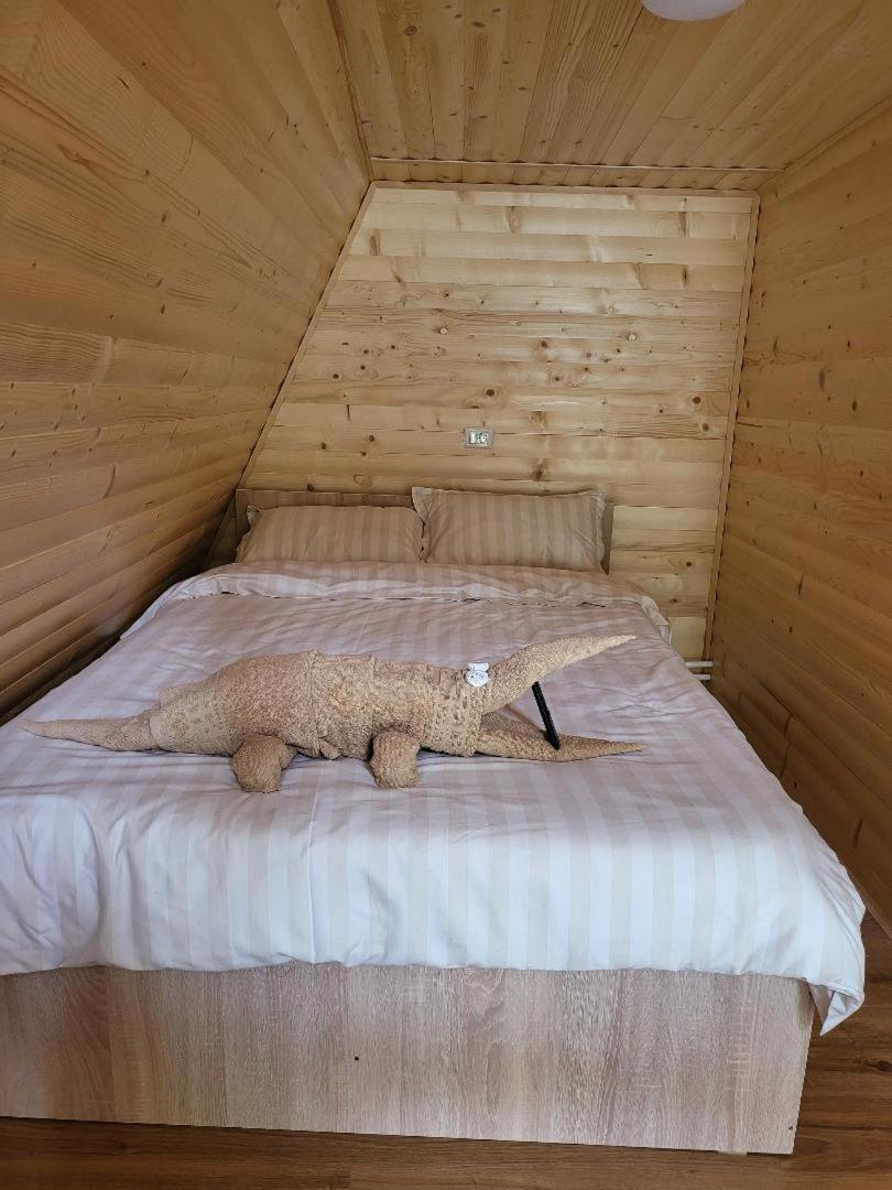 A-Frame Bella