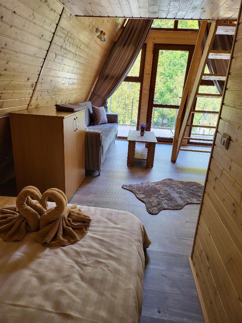 A-Frame Bella