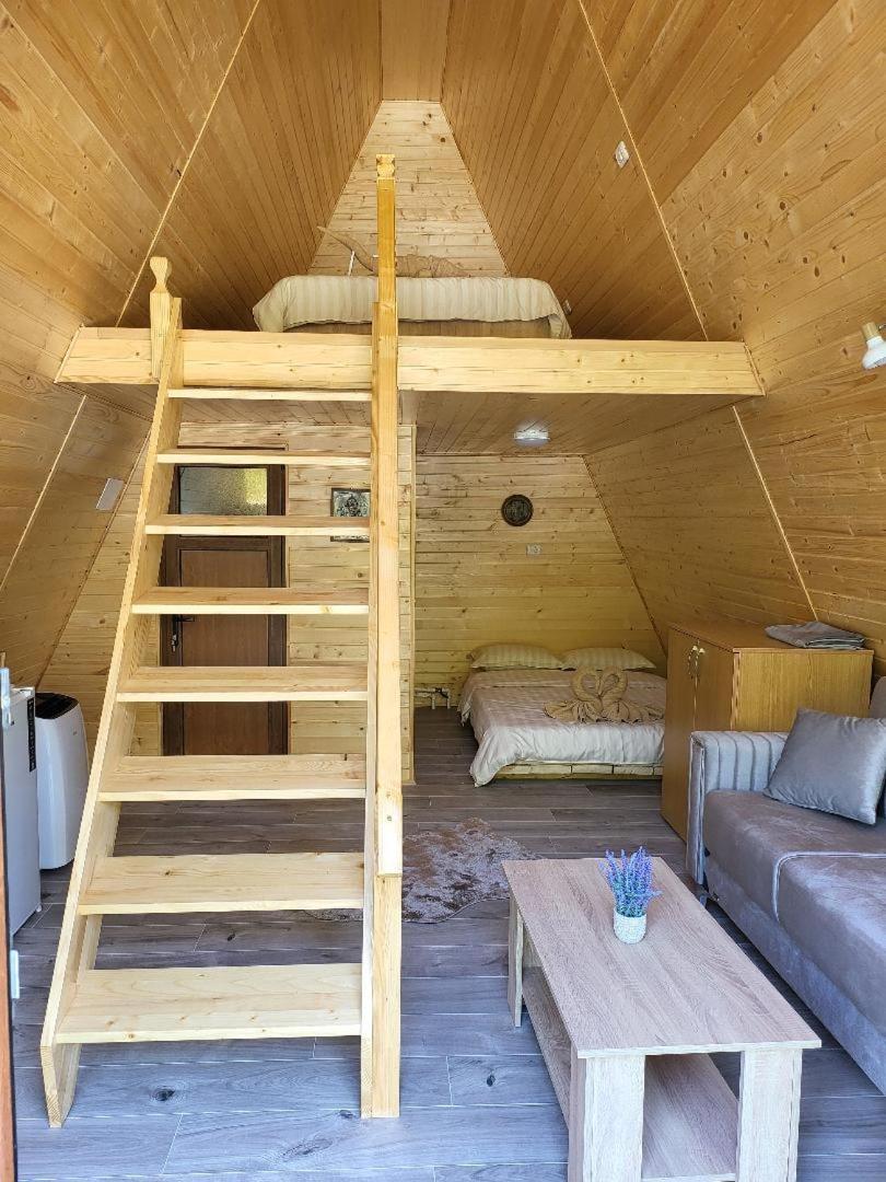 A-Frame Bella