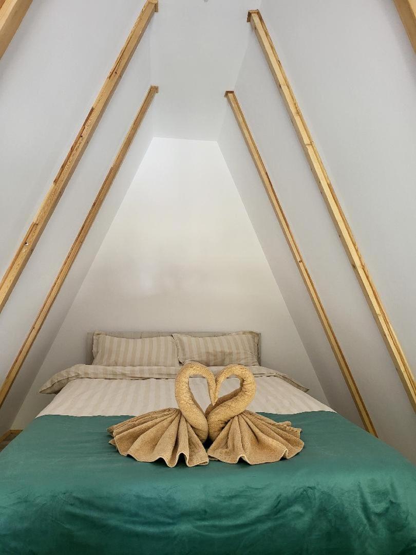 A-Frame Bella