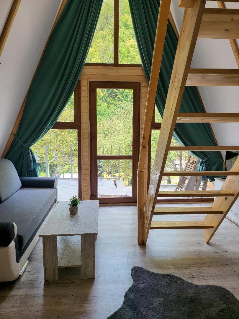 A-Frame Bella
