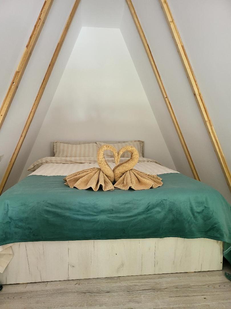 A-Frame Bella