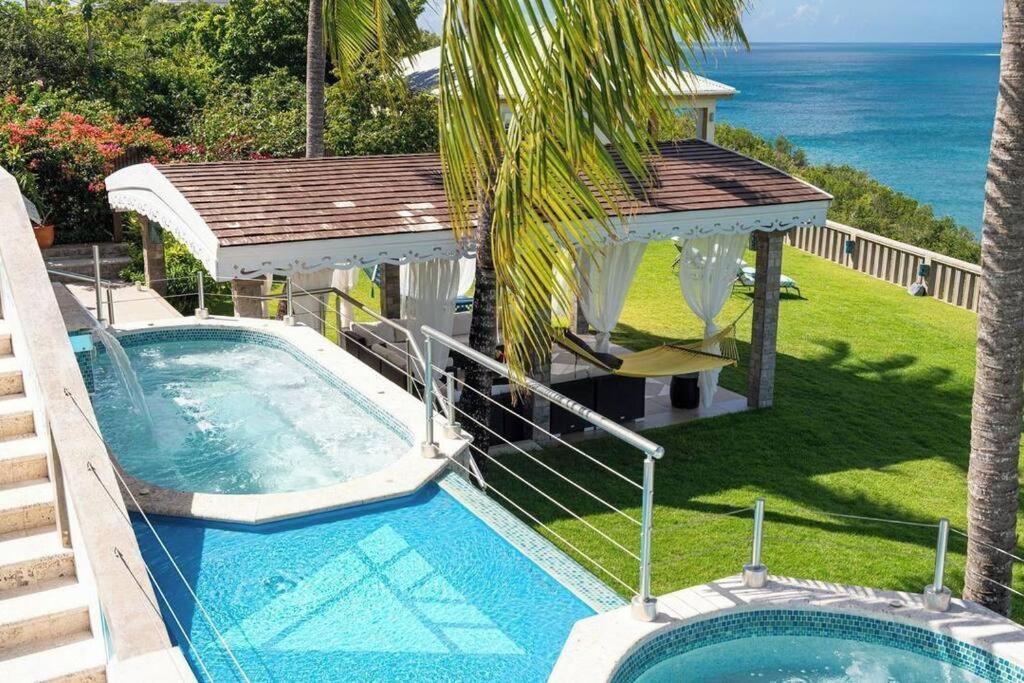 Culturally Luxurious Villa- ViewFort Estate