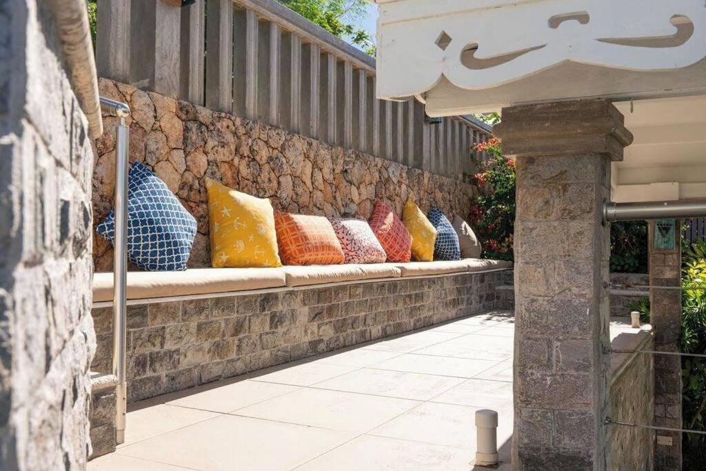 Culturally Luxurious Villa- ViewFort Estate
