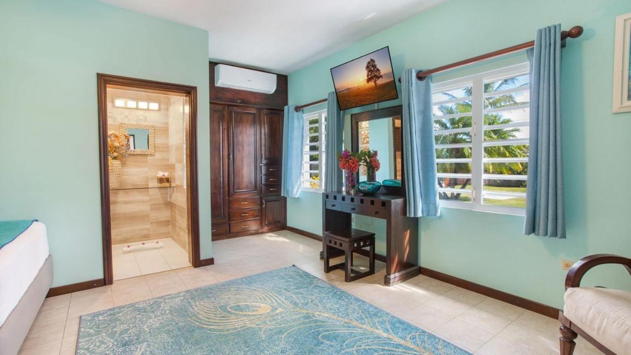 Culturally Luxurious Villa- ViewFort Estate