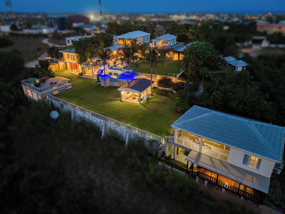 Culturally Luxurious Villa- ViewFort Estate