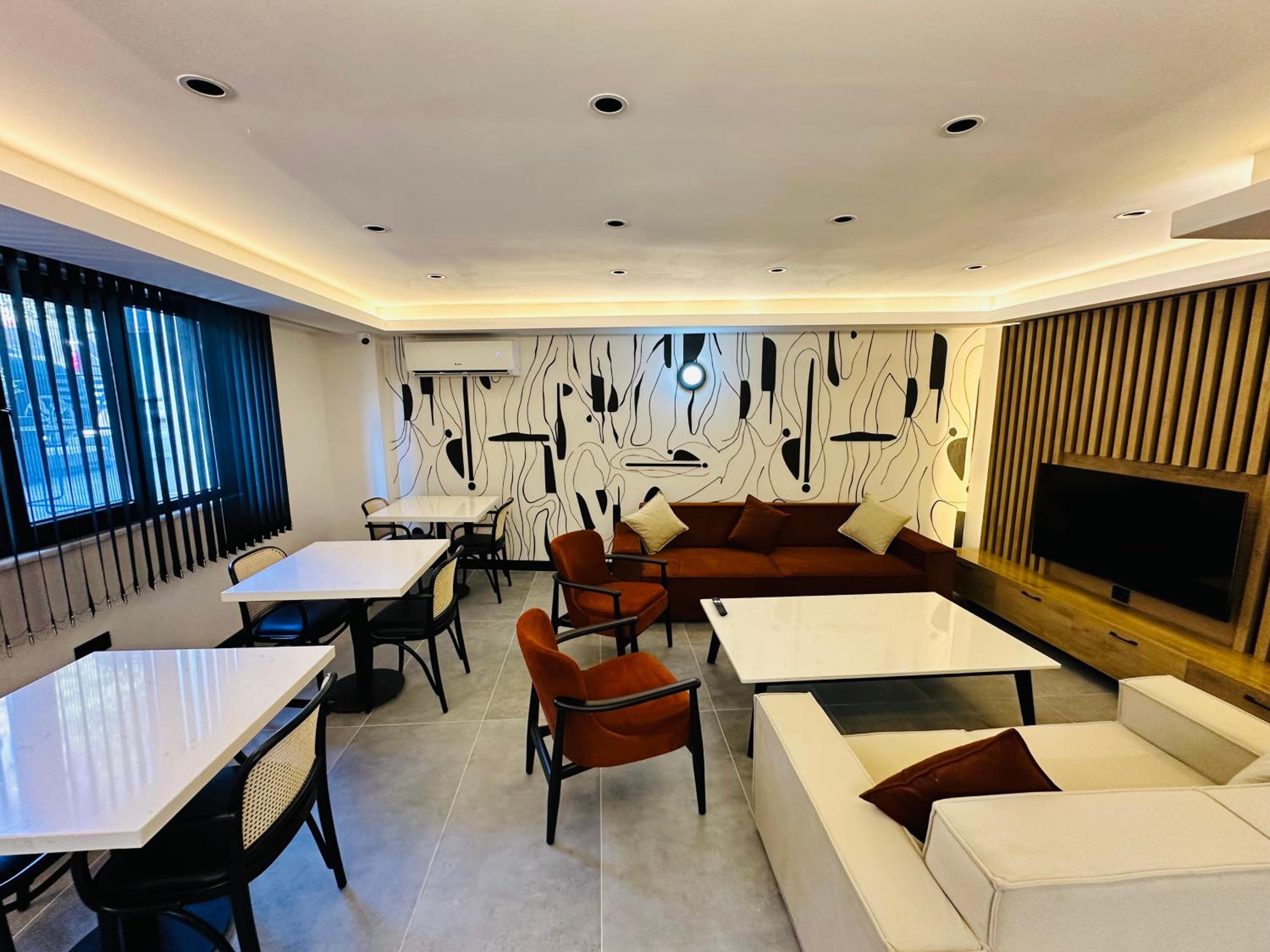Rose Point Residence