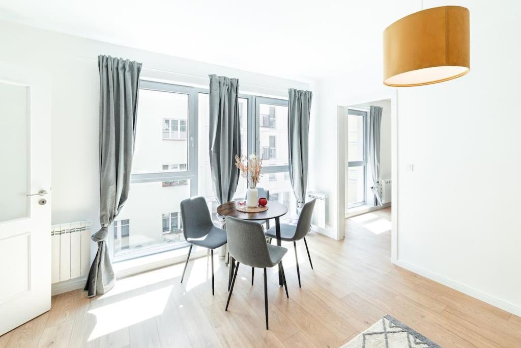 Hugo apartmán