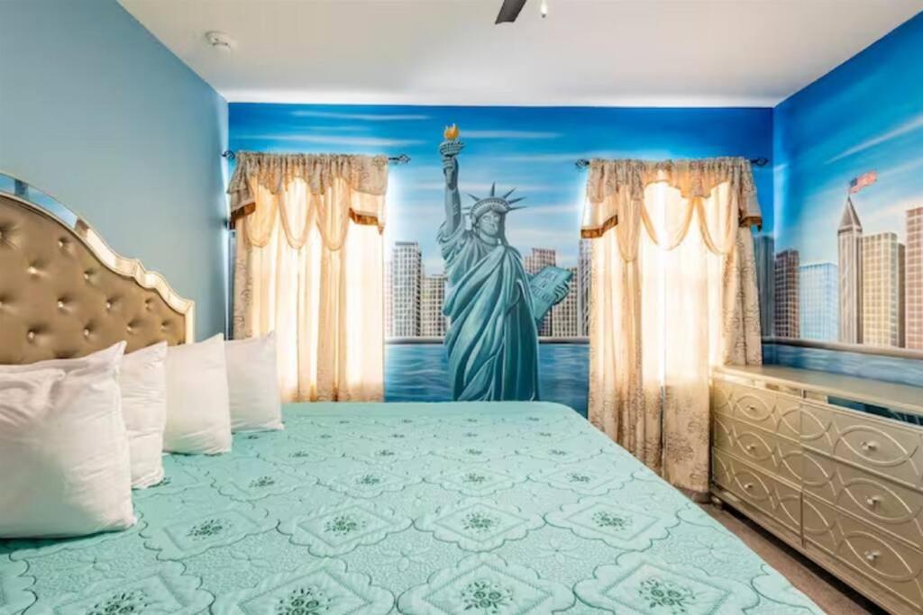 As Seen On TV Wonderful World Bowling Villa view 3