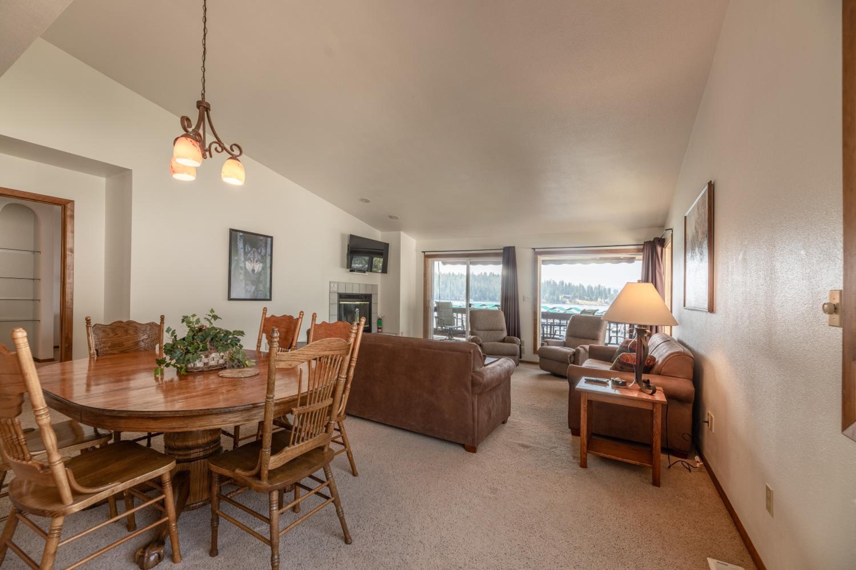 Pend Oreille Shores Resort - Property Image 2