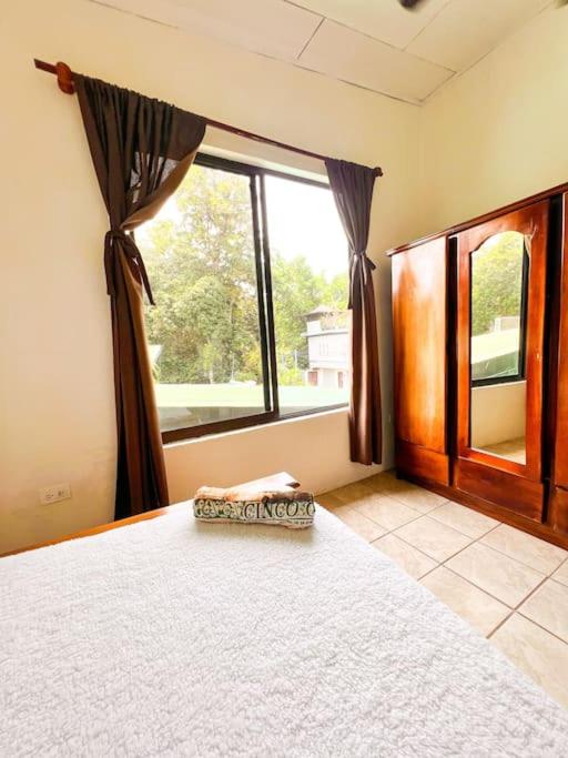 2Bed 1Bath Cozy Casita Lapa in Manuel Antonio