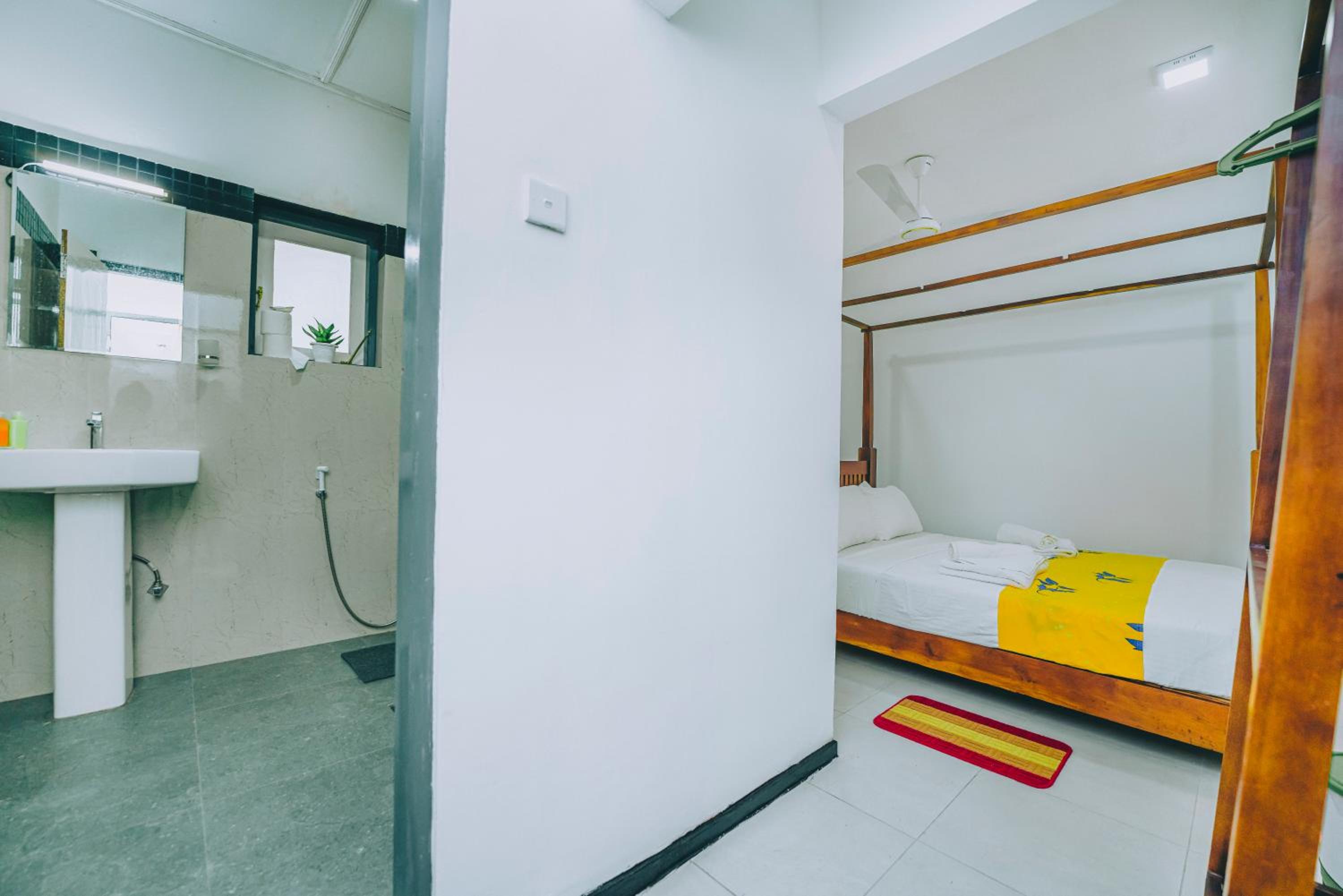 Shinestar Villa Mirissa