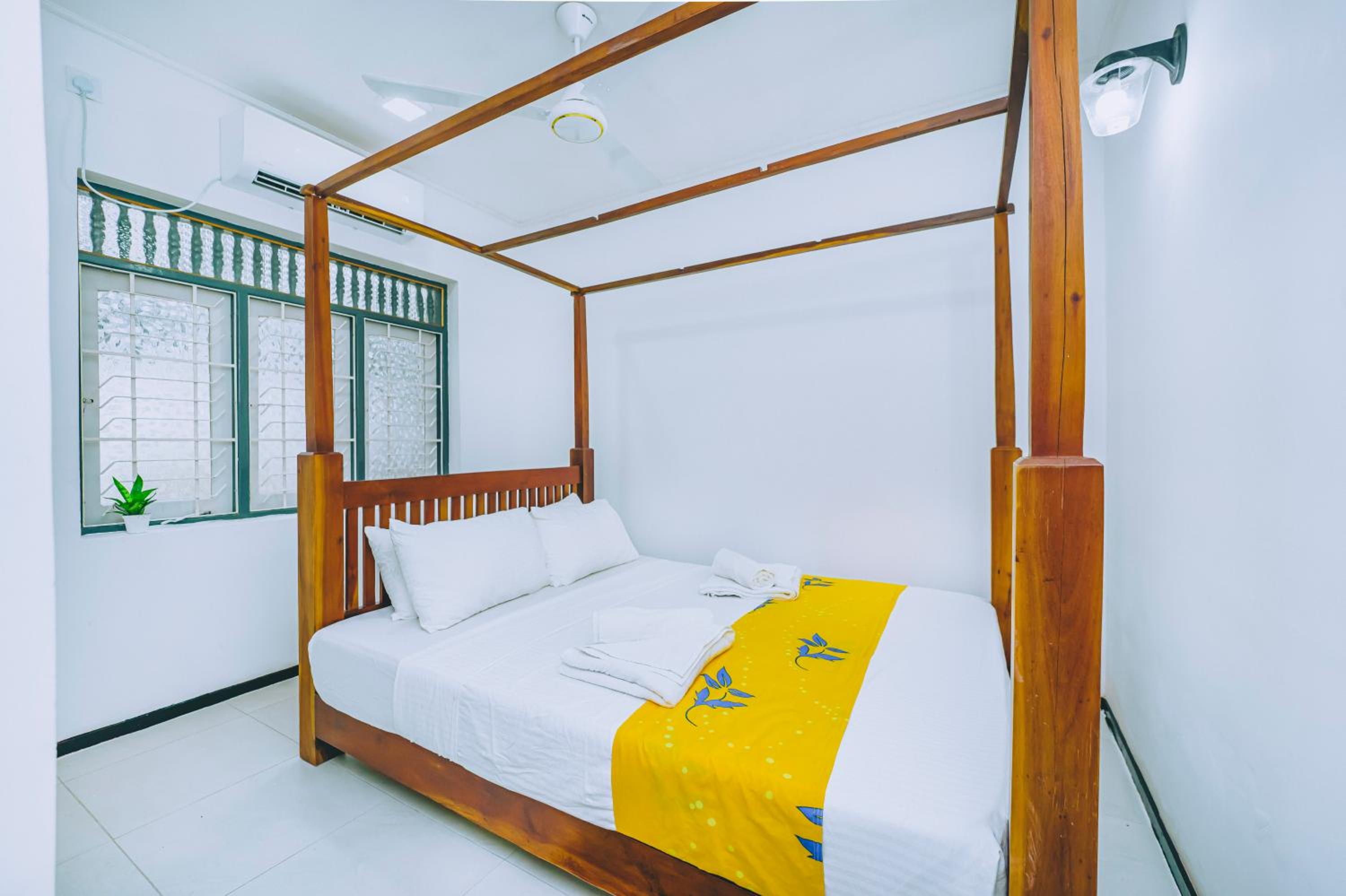 Shinestar Villa Mirissa