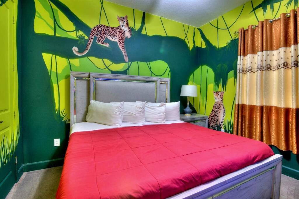 As seen on Tv Safari Bowling Villa at Veranda Palms view 3