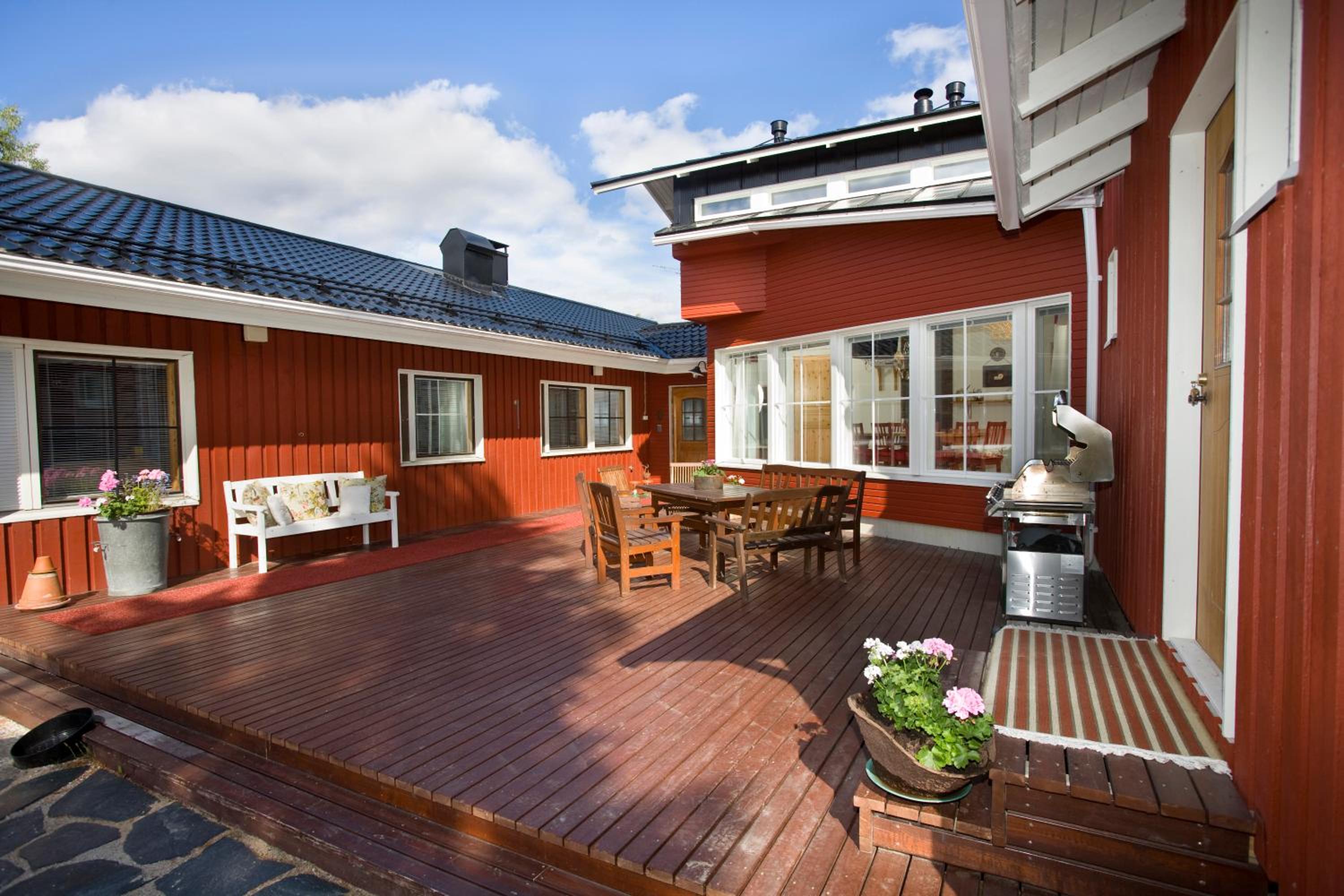 Hotel Aaria Bed and Breakfast - Image 1